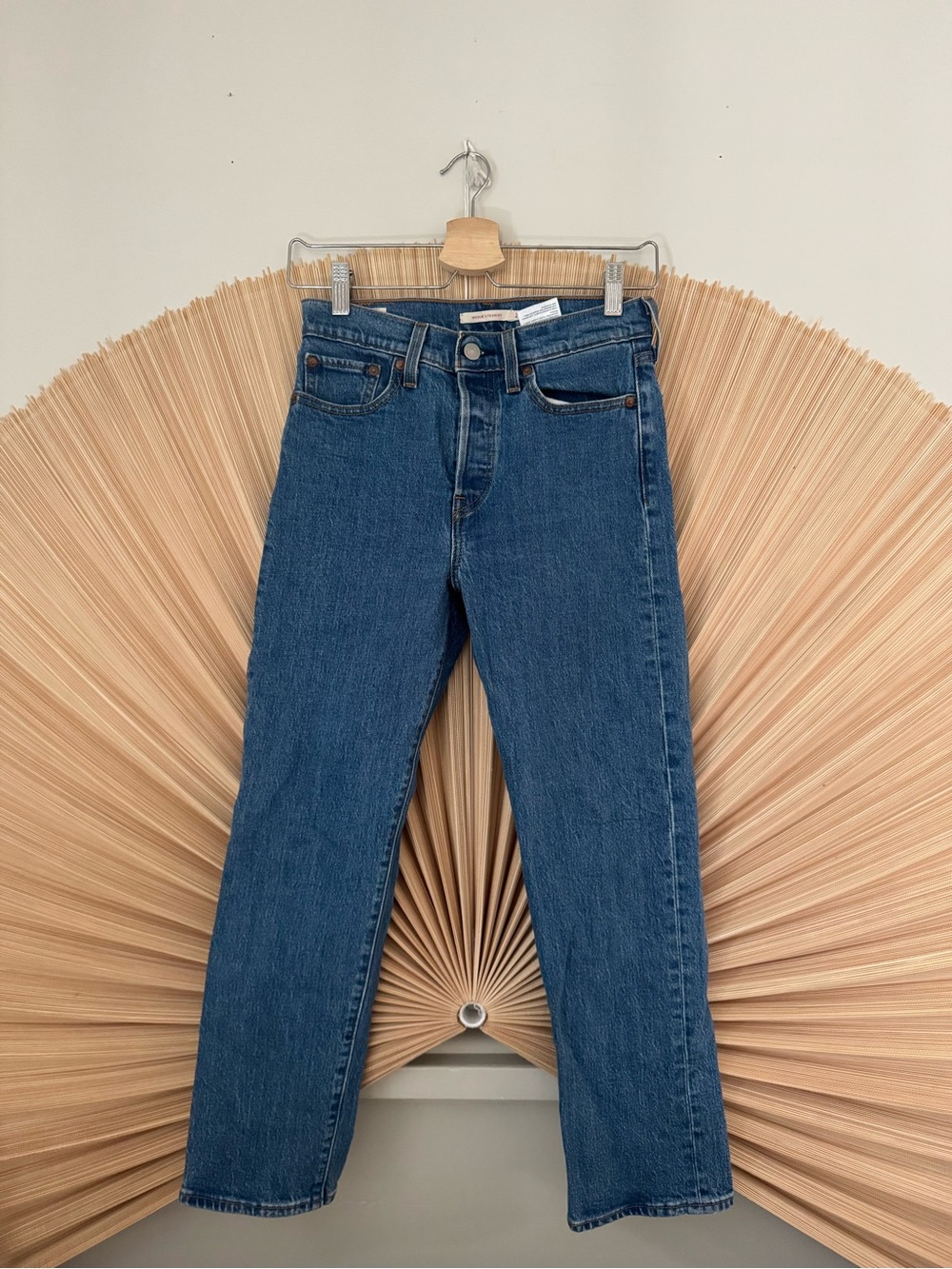 Levi's Wedgie Straight Jeans sz 25
